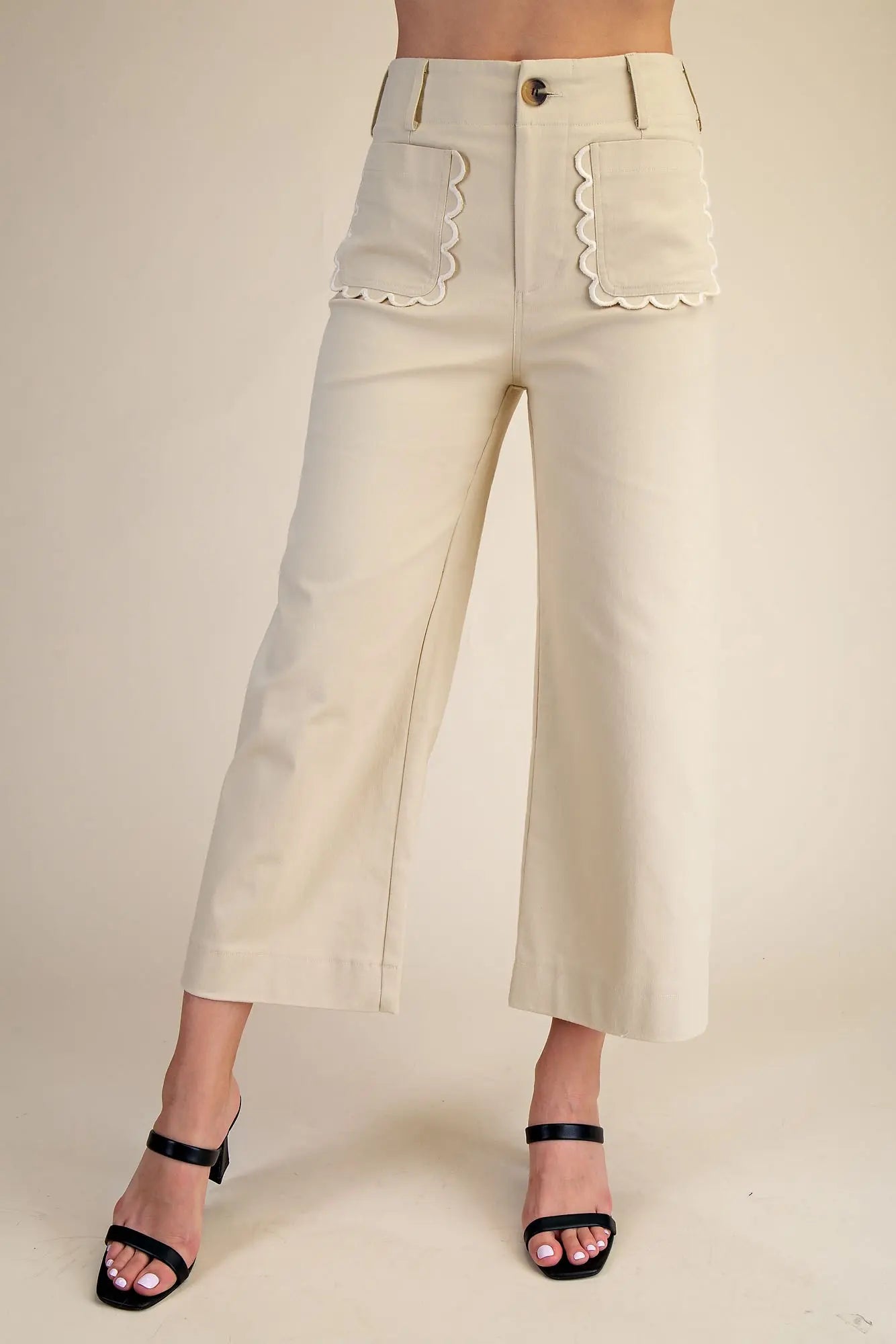 Scalloped Front Pocket Wide Leg Jeans - Beige