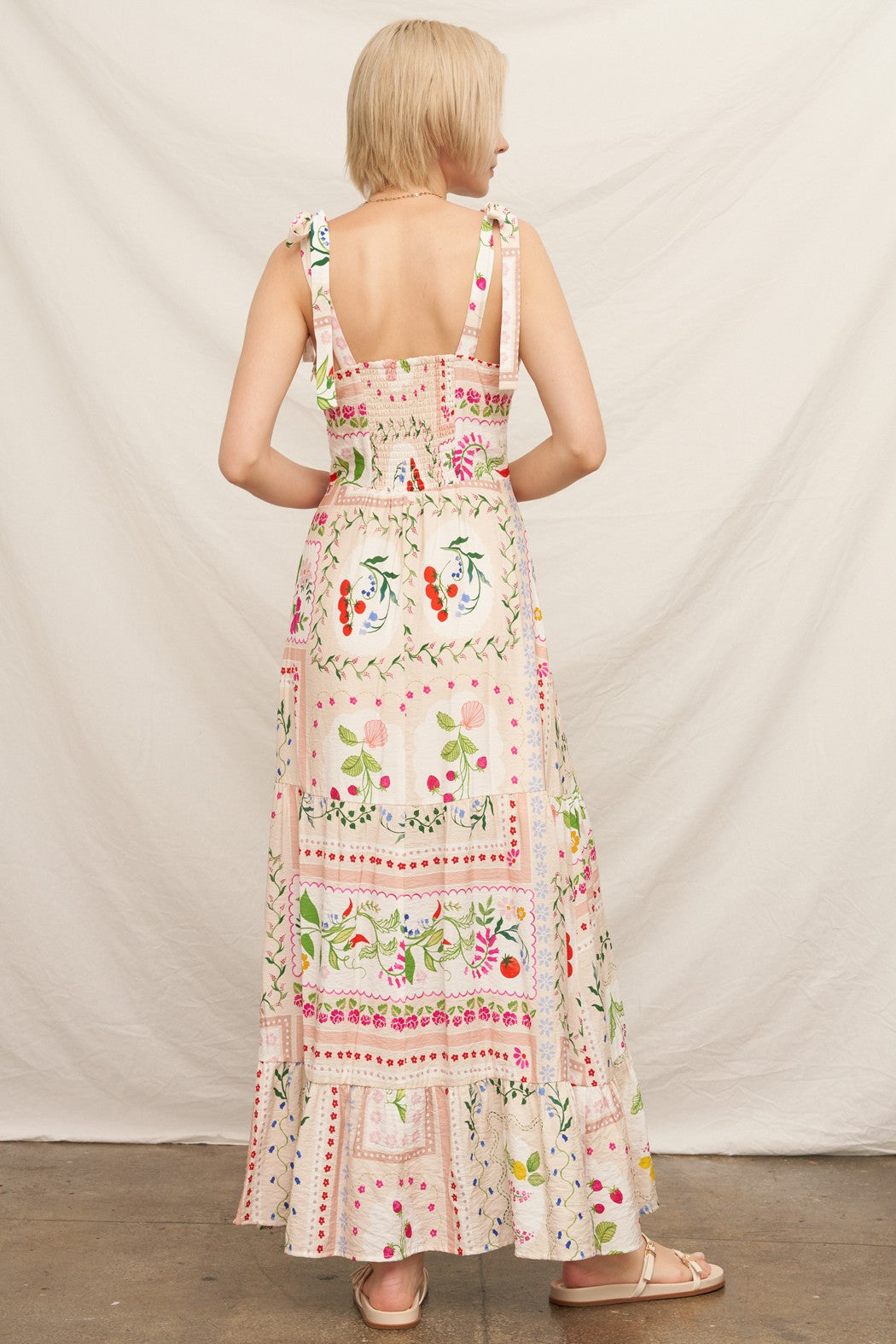 Floral Pattern Tiered Ruffle Maxi Dress
