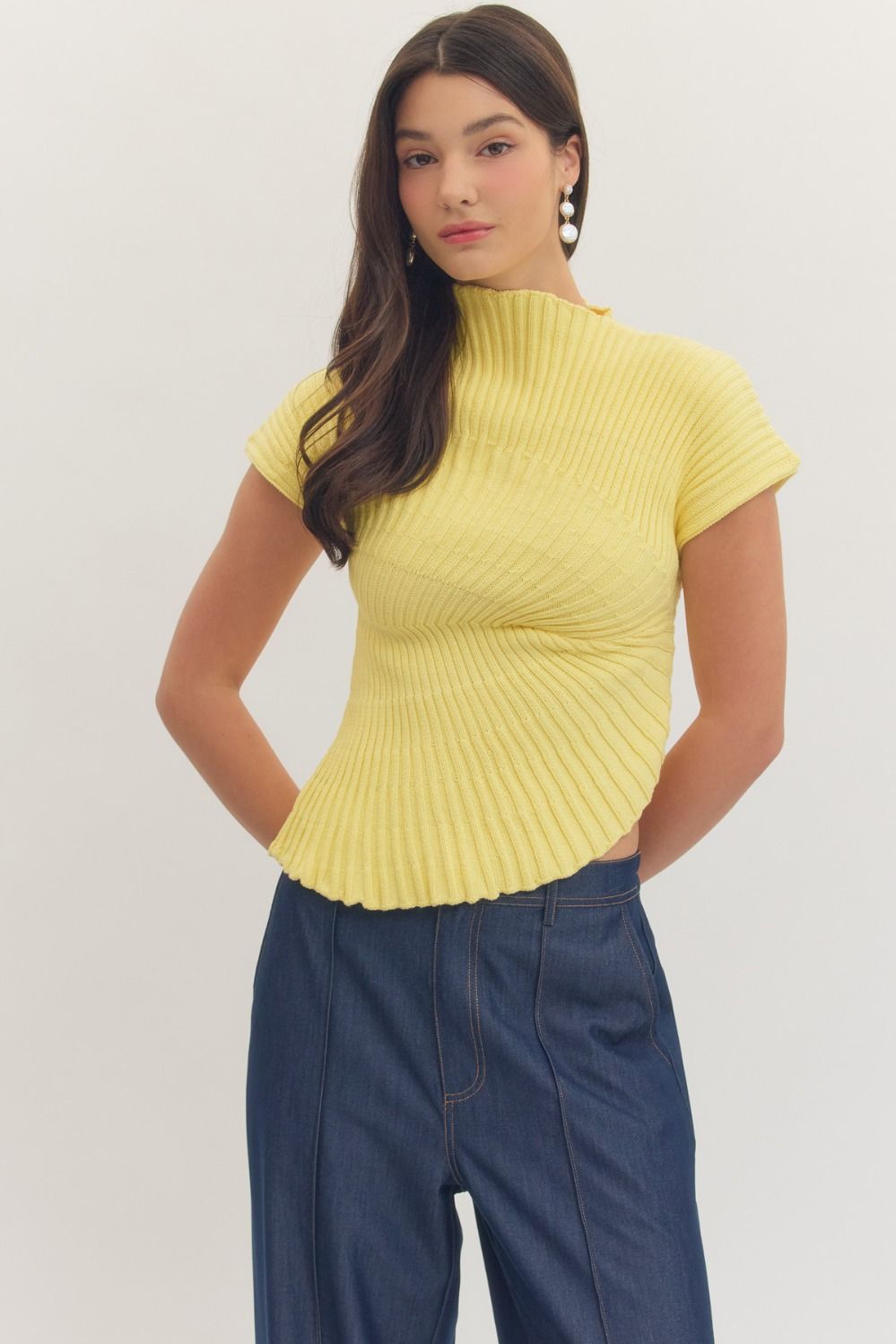 Short Sleeve Asymmetrical Ribbed Sweater - Yellow