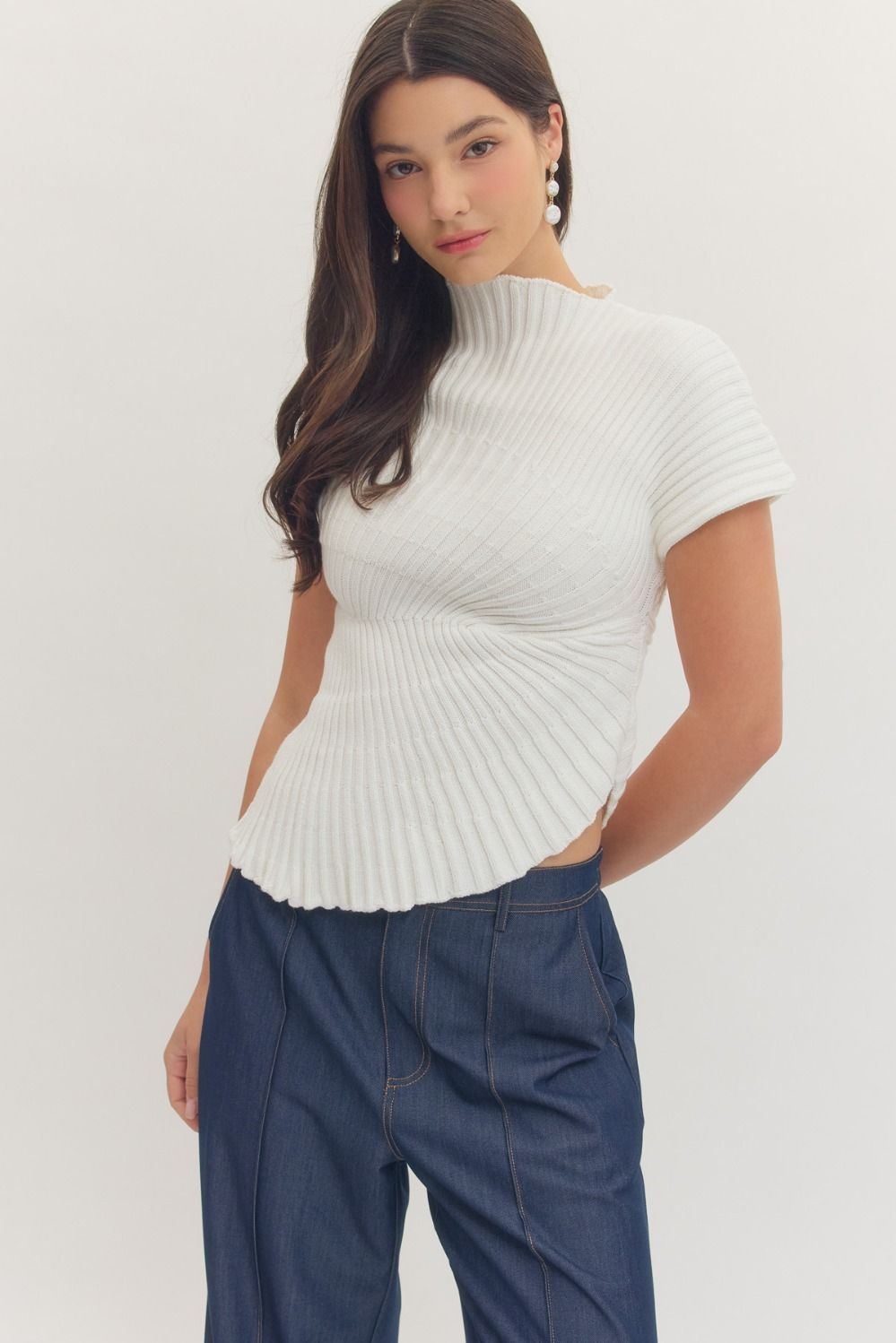 Short Sleeve Asymmetrical Ribbed Sweater - White